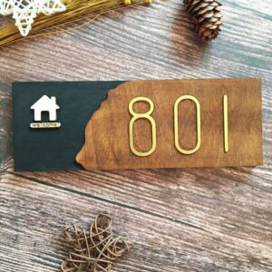 Plaque numéro maison en bois marron et noir