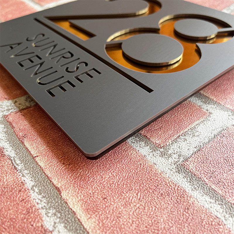 Plaque numéro maison gris foncé mat